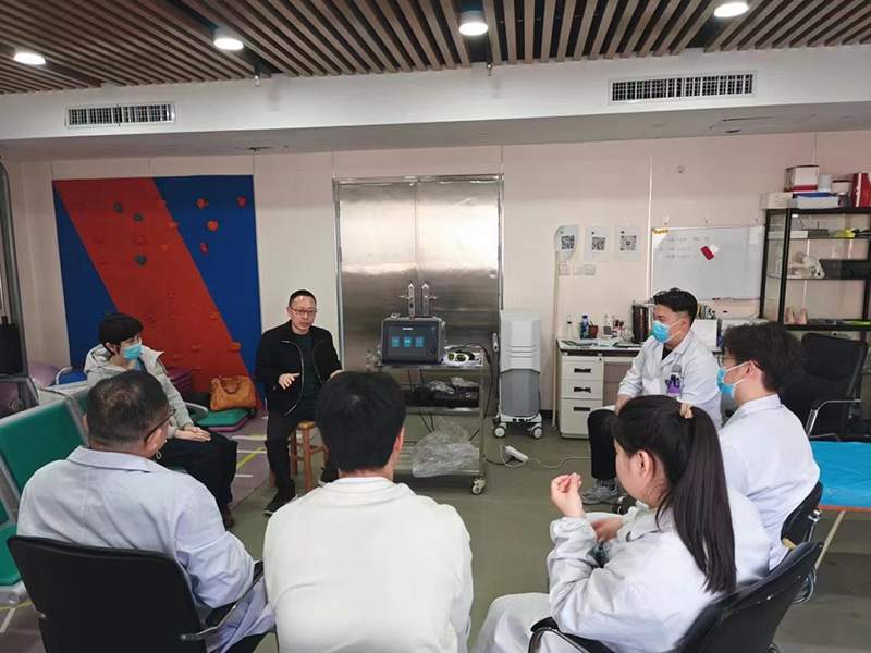 PBM Medical Laser en Wuhan People's Hospital gaan samenwerken op het gebied van fysiotherapielaser